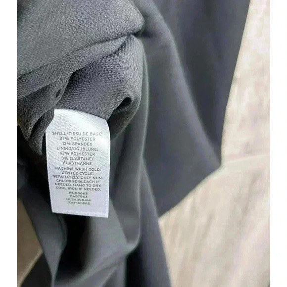 Chelsea 28 Dress Sz 6 Strapless Ruffle Neckline Crepe Peplum Sheath Black Color - Picture 9 of 10